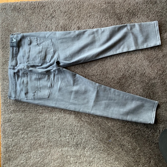 American Eagle AEOGrey Jegging Crop 6 - Picture 5 of 5